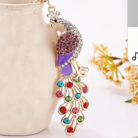 BRAND NEW! Rhinestone Peacock Keychain Purse 👜🎒 Jewel Charm ~ Gift Exotic 🦚 - Picture 4 of 7